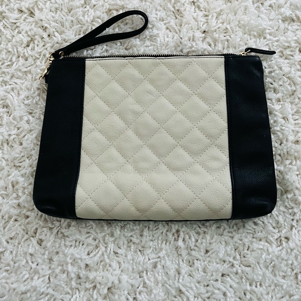 ALDO large wristlet.